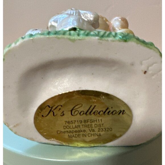 Vintage Kitsch Country Girl Figurine Porcelain Cottagecore Folksy Bunnies - Picture 2 of 6